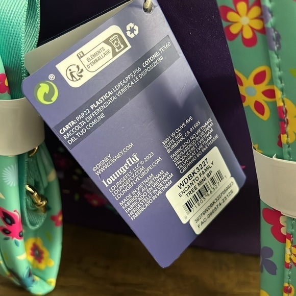Disney x Loungefly Encanto Family Tree Mirabel mini backpack NWT - Picture 12 of 14